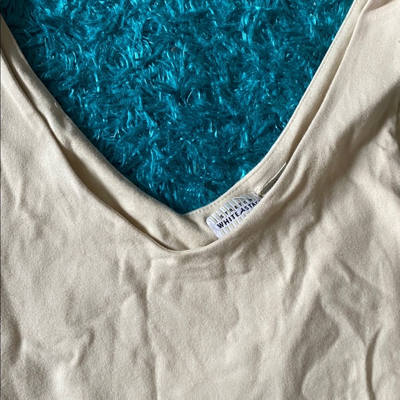 White Stag Cream V-Neck Tank Top - Picture 5 of 17